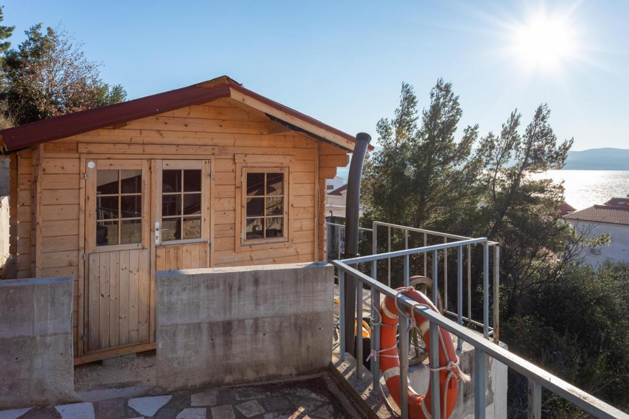 Villa Borzic Omiš Eksteriør bilde