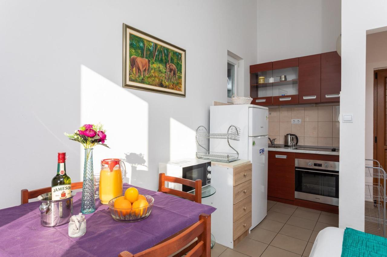 Villa Borzic Omiš Eksteriør bilde