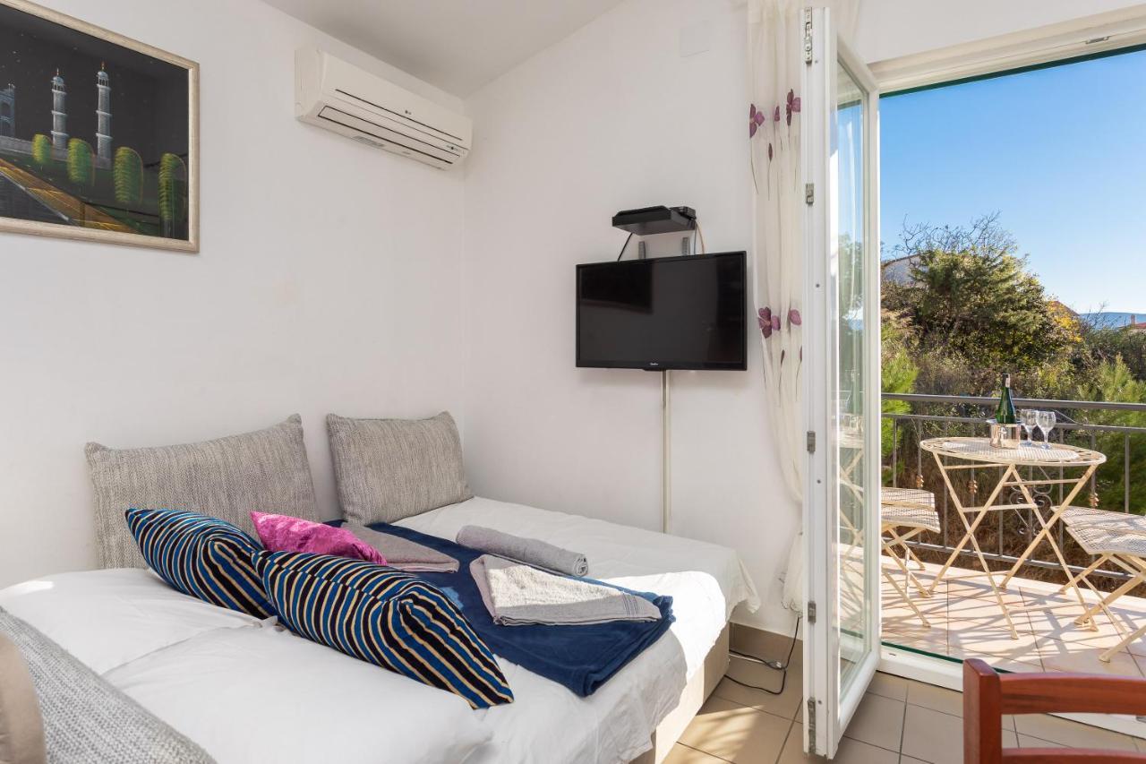 Villa Borzic Omiš Eksteriør bilde