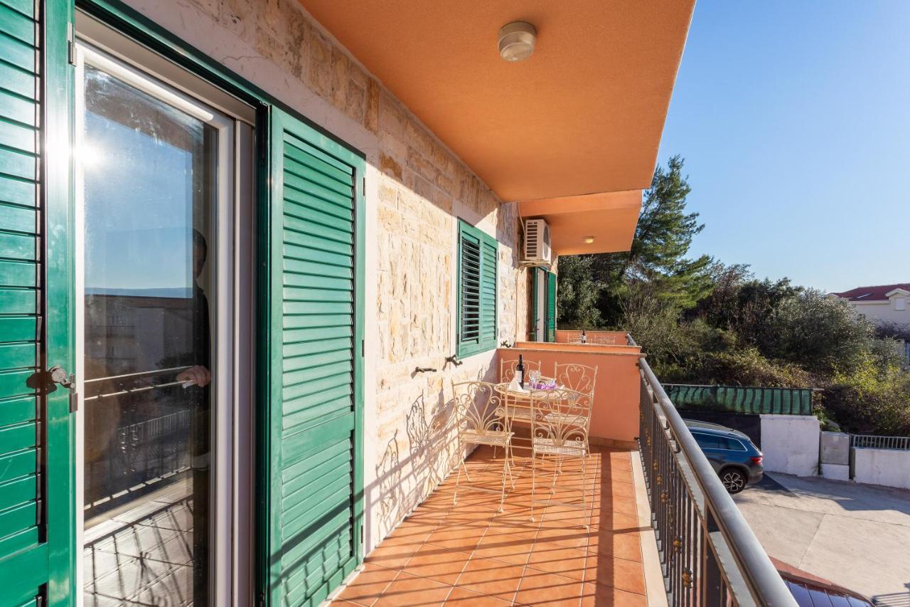 Villa Borzic Omiš Eksteriør bilde