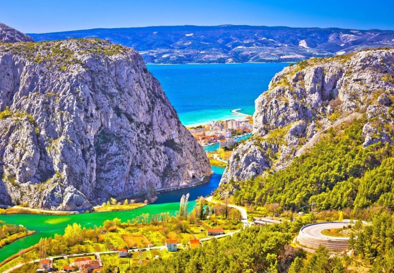 Villa Borzic Omiš Eksteriør bilde